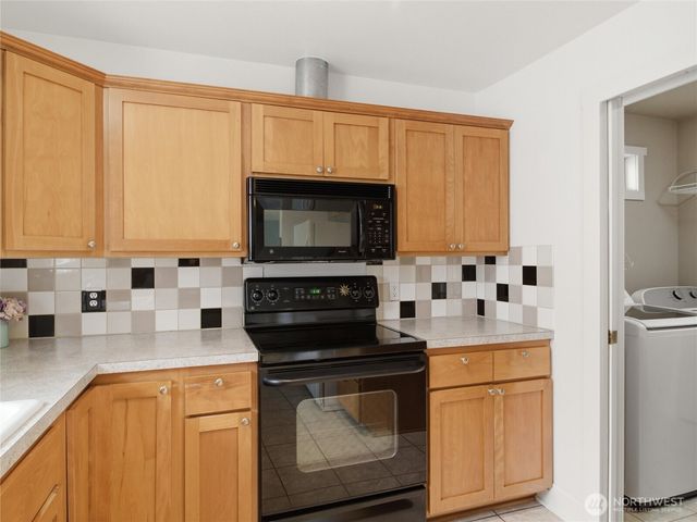 1107 North Street SE, Tumwater, WA 98501