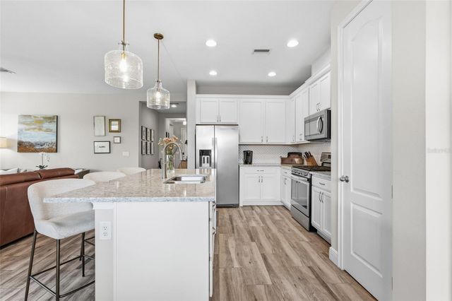 4821 TOBERMORY WAY, Bradenton, FL 34211