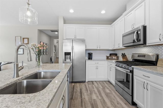 4821 TOBERMORY WAY, Bradenton, FL 34211
