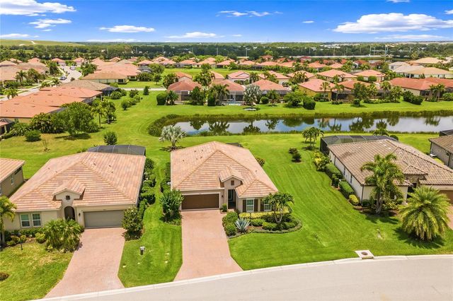 4821 TOBERMORY WAY, Bradenton, FL 34211
