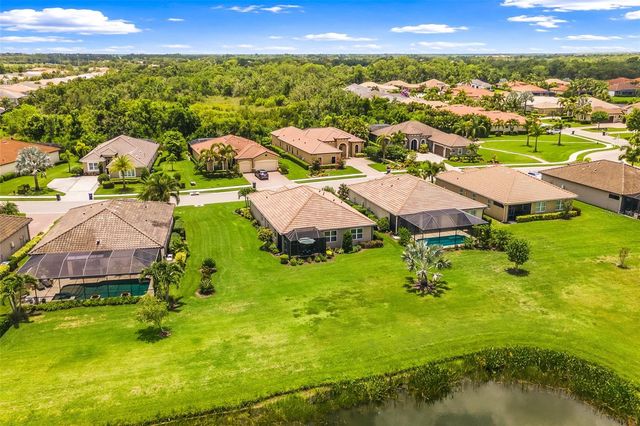 4821 TOBERMORY WAY, Bradenton, FL 34211