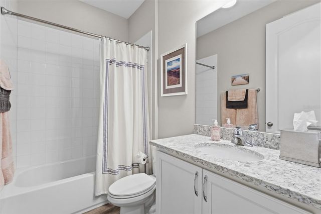 4821 TOBERMORY WAY, Bradenton, FL 34211