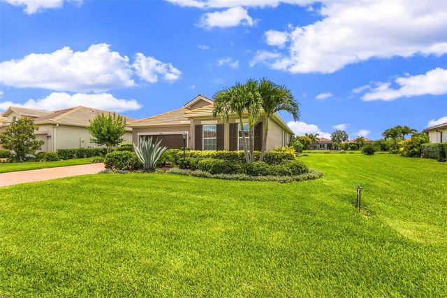 4821 TOBERMORY WAY, Bradenton, FL 34211