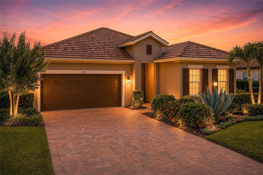 4821 TOBERMORY WAY, Bradenton, FL 34211