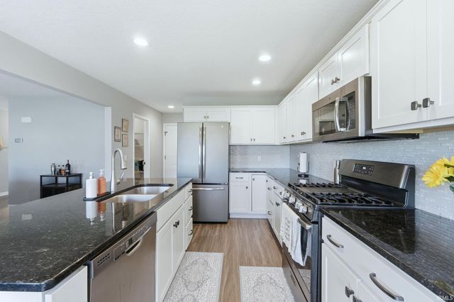 14147 Futura Court, Fort Wayne, IN 46845