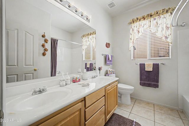 433 W DESERT Avenue, Gilbert, AZ 85233