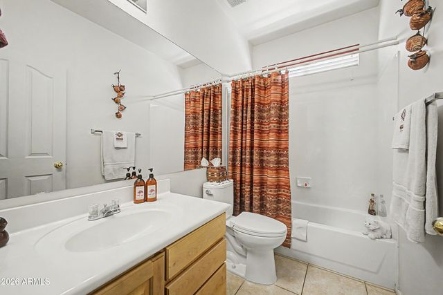 433 W DESERT Avenue, Gilbert, AZ 85233