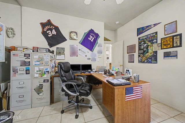 433 W DESERT Avenue, Gilbert, AZ 85233