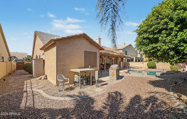 433 W DESERT Avenue, Gilbert, AZ 85233