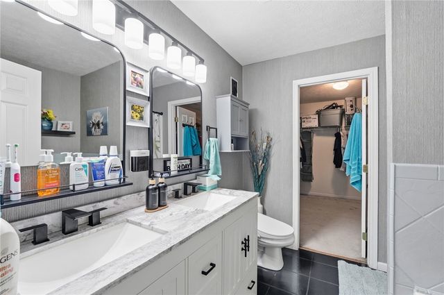 8704 Butterfield Court, Franklin Twp, OH 45005