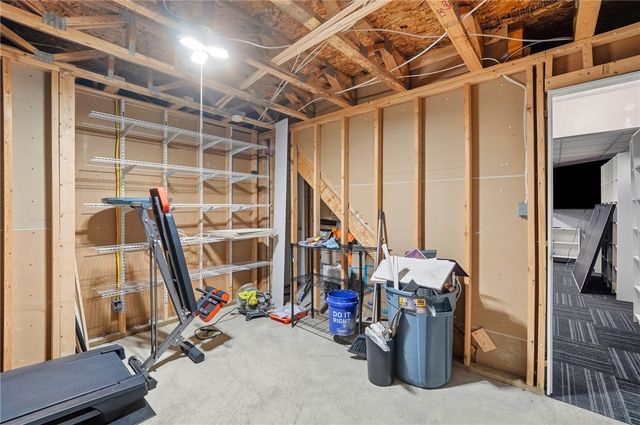8704 Butterfield Court, Franklin Twp, OH 45005