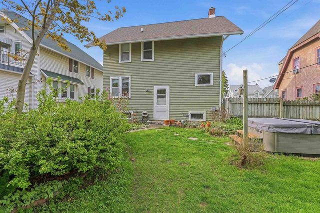 14 HOWARD AVENUE, Fond Du Lac, WI 54935