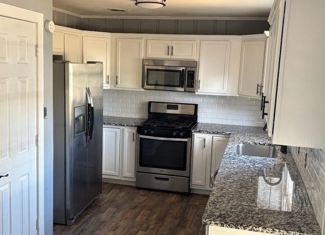 502 Tyler, Big Sandy, TX 75755