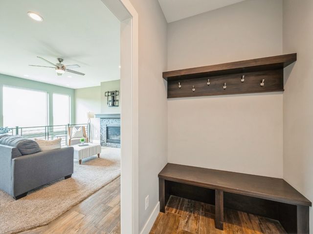 405 Ascot Lane, Robins, IA 52328