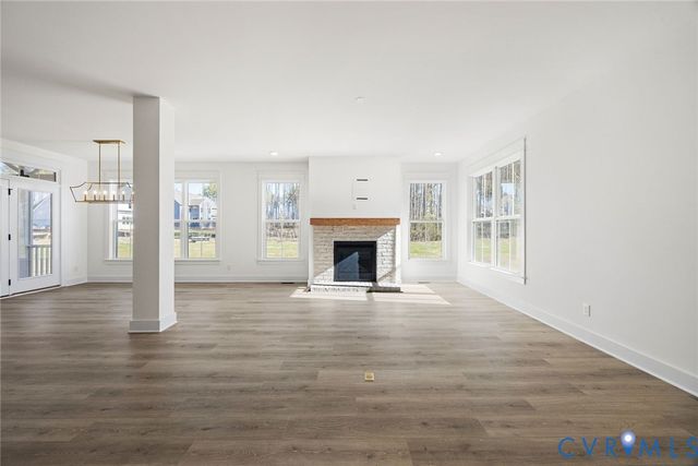 1122 Oriole Landing Ln, Manakin Sabot, VA 23103