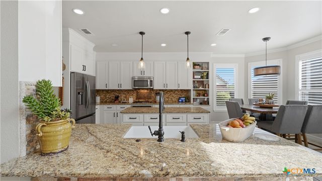 440 Oak Trace, New Braunfels, TX 78132