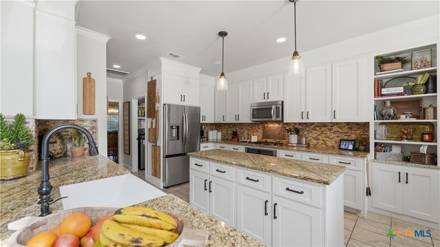 440 Oak Trace, New Braunfels, TX 78132