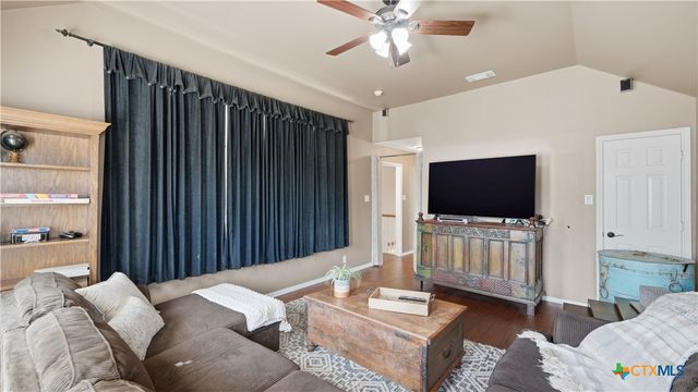 440 Oak Trace, New Braunfels, TX 78132