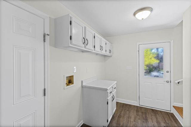 809 Burden Lake Road, Aiken, SC 29803