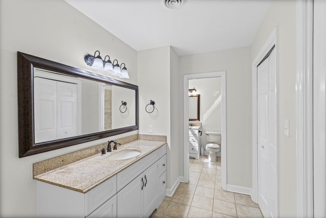 809 Burden Lake Road, Aiken, SC 29803