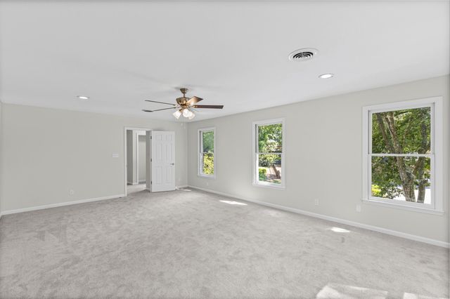 809 Burden Lake Road, Aiken, SC 29803