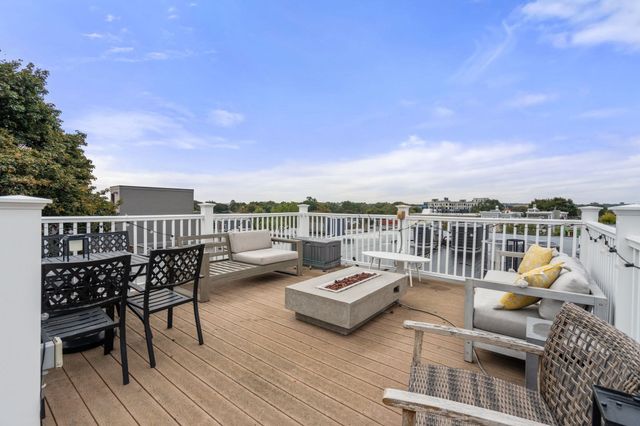 17 Vinton Street 5, Boston, MA 02127