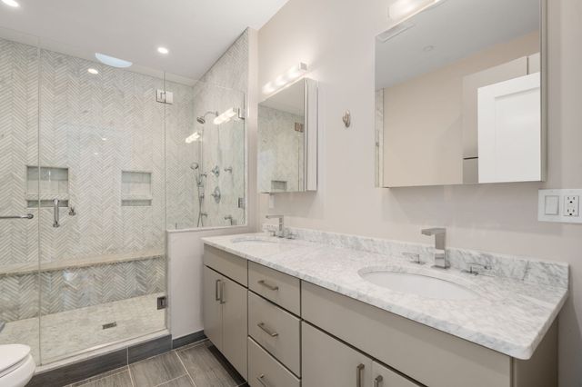17 Vinton Street 5, Boston, MA 02127
