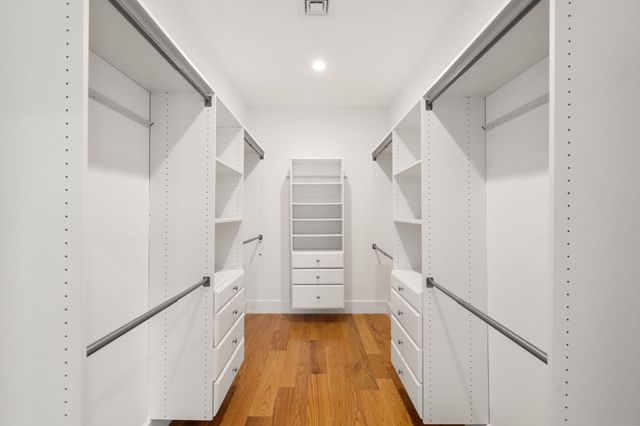 17 Vinton Street 5, Boston, MA 02127