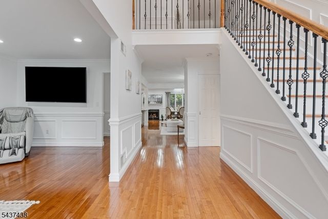 22 Averell Dr, Parsippany-troy Hills Twp., NJ 07950