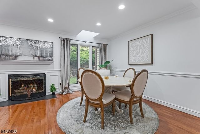 22 Averell Dr, Parsippany-troy Hills Twp., NJ 07950
