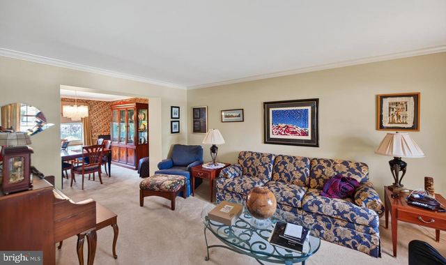 325 SONNET LN, Collegeville, PA 19426