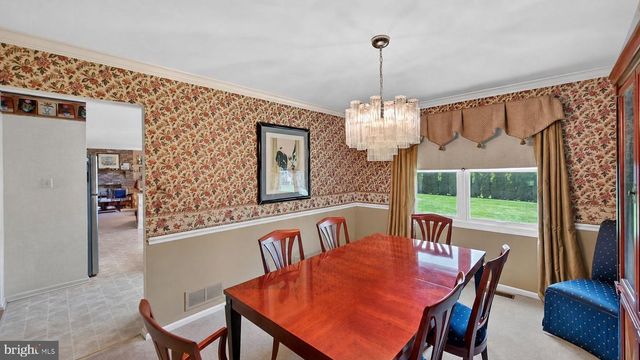 325 SONNET LN, Collegeville, PA 19426