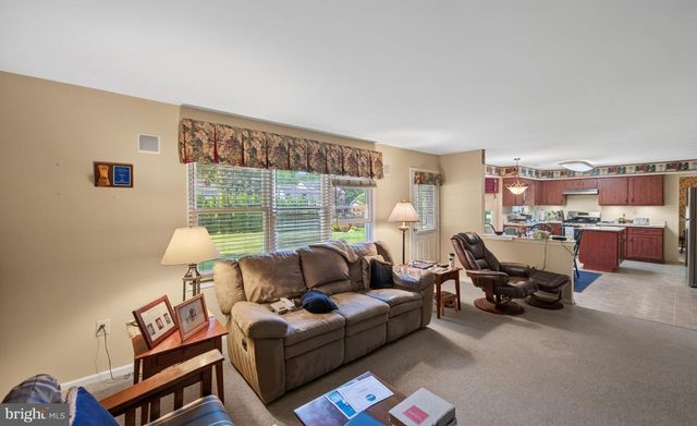 325 SONNET LN, Collegeville, PA 19426