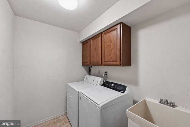 325 SONNET LN, Collegeville, PA 19426