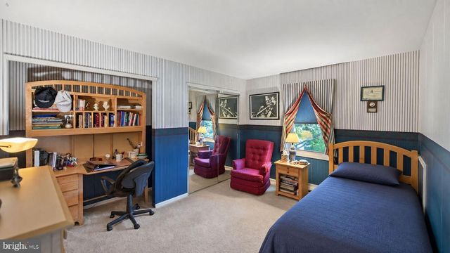 325 SONNET LN, Collegeville, PA 19426