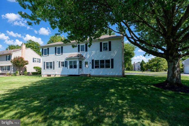 325 SONNET LN, Collegeville, PA 19426