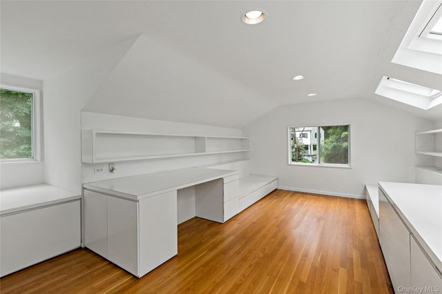 3 Tory Lane, Scarsdale, NY 10583