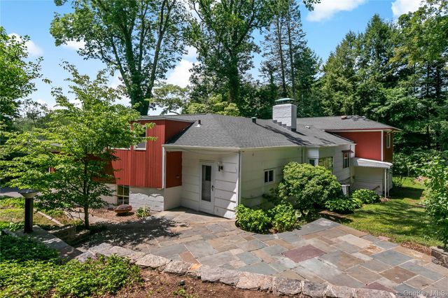 3 Tory Lane, Scarsdale, NY 10583