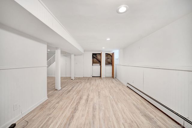 6 Elliott Place, Freeport, NY 11520