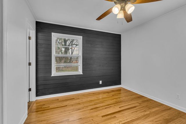 1102 N High St, Winchester, TN 37398