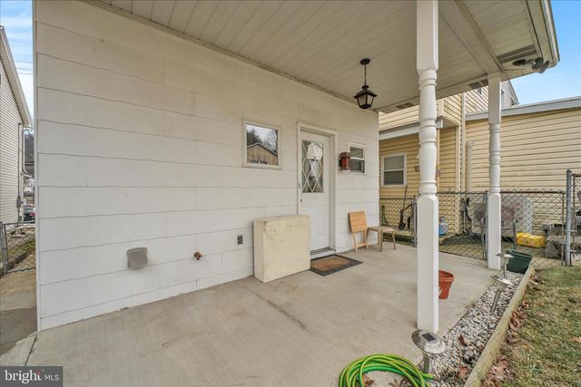 429 W COLUMBIA ST, Schuylkill Haven, PA 17972