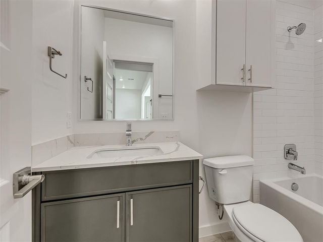 4220 NW 180th Street, Edmond, OK 73012