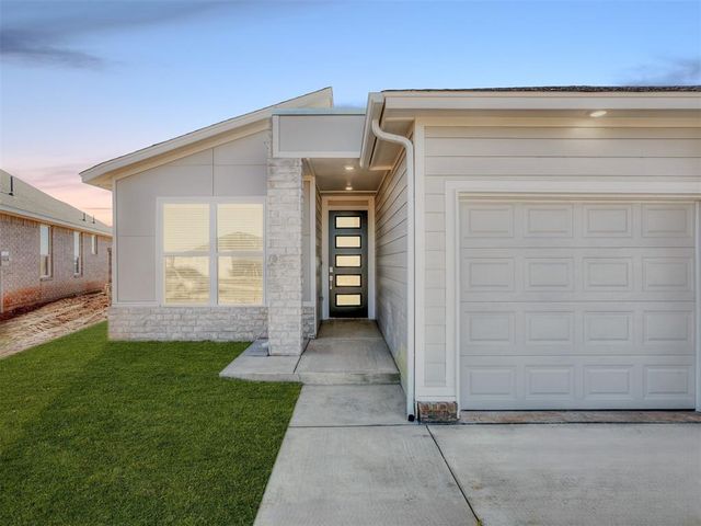 4220 NW 180th Street, Edmond, OK 73012