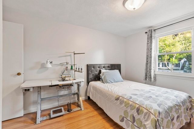 12 Murphy, Hudson, MA 01749