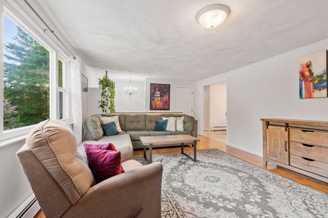 12 Murphy, Hudson, MA 01749