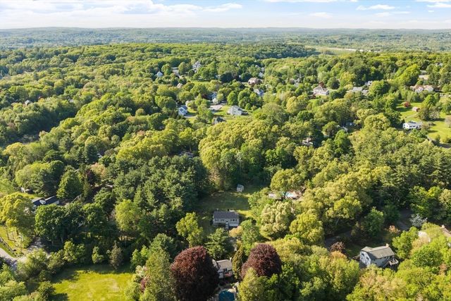 12 Murphy, Hudson, MA 01749