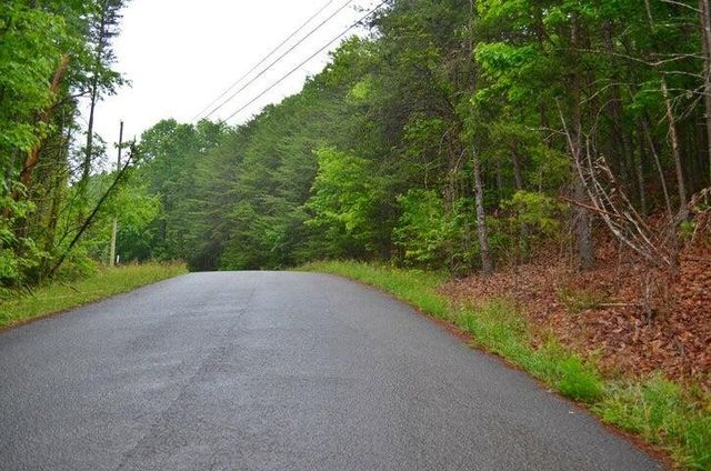 8805 Terrace Falls Drive, Soddy Daisy, TN 37379