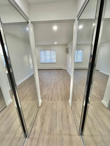 103 Bennett Avenue 2, Yonkers, NY 10701