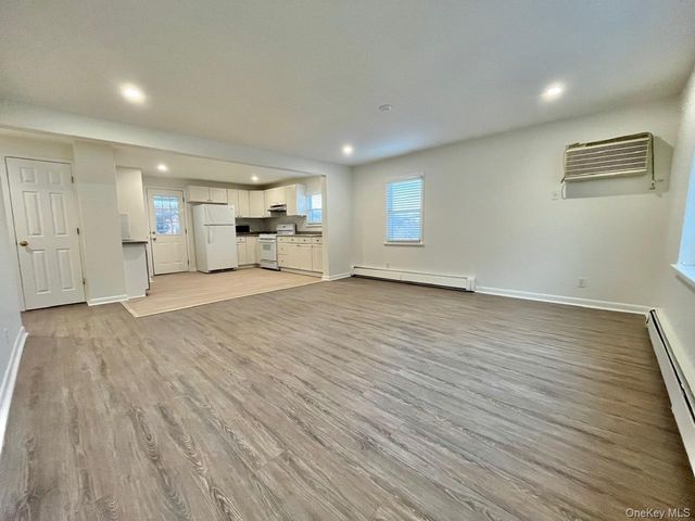 103 Bennett Avenue 2, Yonkers, NY 10701