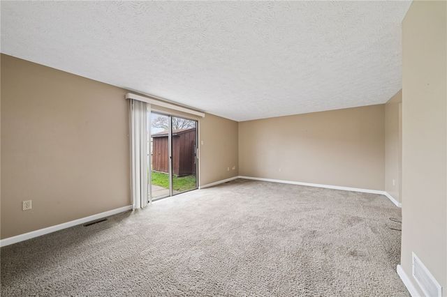 224 Sequoia Ct, Unity Twp, PA 15650